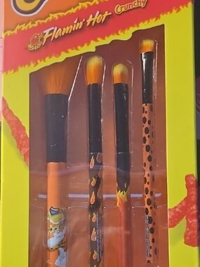Flamin' Hot Cheeto Cosmetic Brush Set 4 Piece Set Makeup Blender Powder Shadow